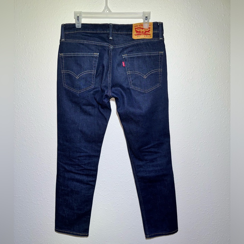 Levi’s Jeans - Men’s 511 Slim Fit - Dark Wash - Size 31/30 - Levi Strauss & Co.